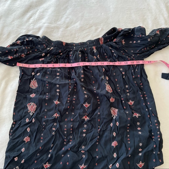 Faithfull The Brand RARE Polonia Off The Shoulder Blouse in Desert Oasis - Picture 7 of 10